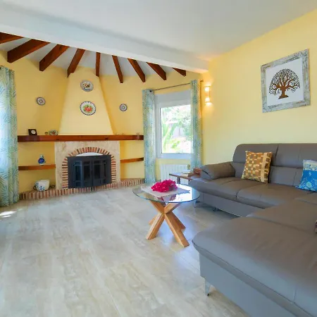 Baladrar By Interhome